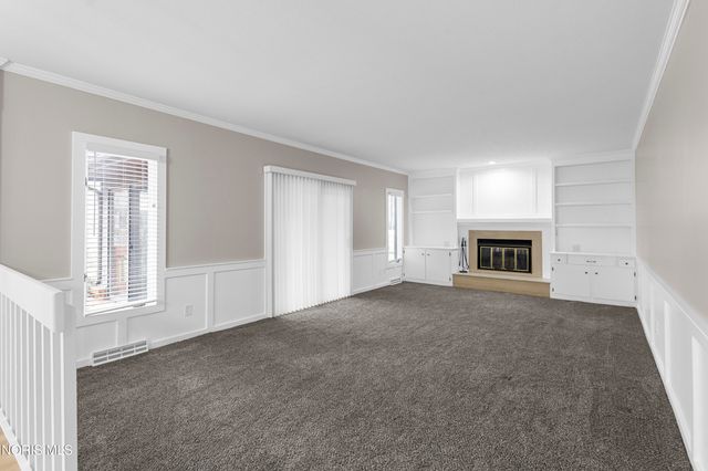 5310 Turnberry Lane, Sylvania, OH 43560