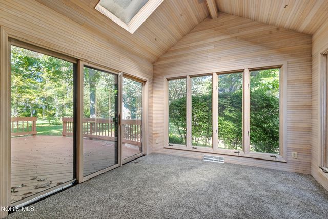 5310 Turnberry Lane, Sylvania, OH 43560