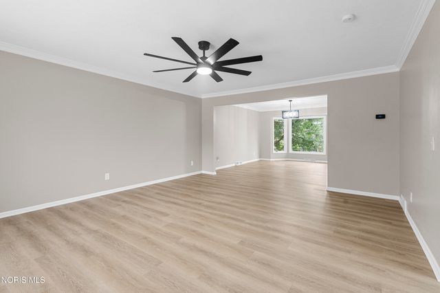 5310 Turnberry Lane, Sylvania, OH 43560