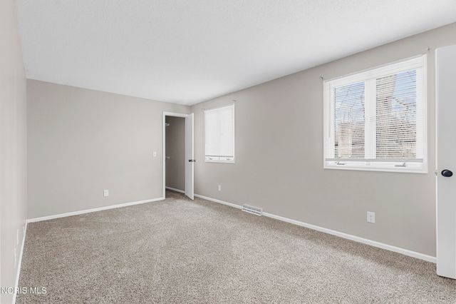 5310 Turnberry Lane, Sylvania, OH 43560