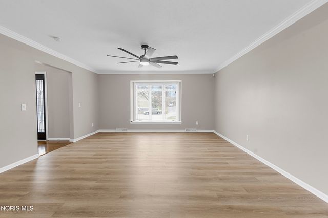 5310 Turnberry Lane, Sylvania, OH 43560