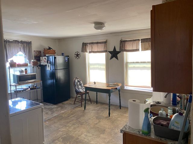 8-10 Highland St, Waltham, MA 02453