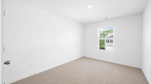 279 Hawks Drive, Rossville, GA 30741