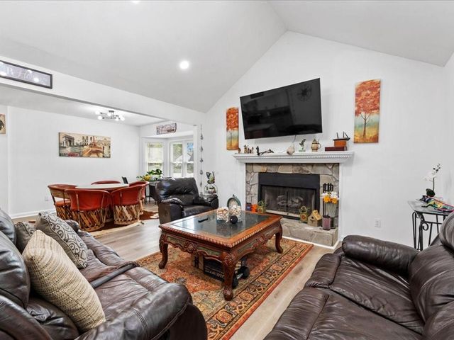 2723 Horseshoe Creek SW Drive, Marietta, GA 30064