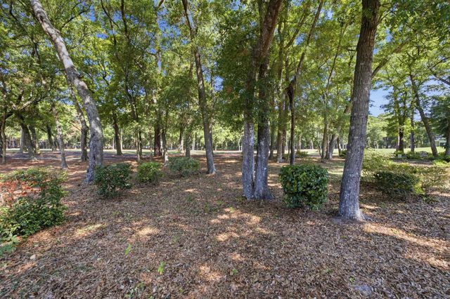 4817 Bucks Bluff Dr., North Myrtle Beach, SC 29582