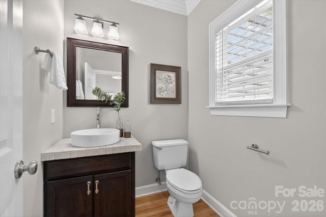 8900 Valewood Court, Charlotte, NC 28210