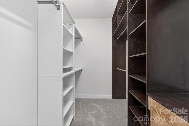 8900 Valewood Court, Charlotte, NC 28210