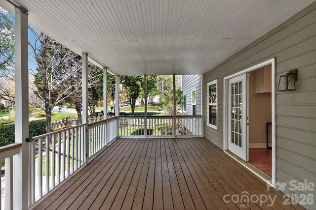 8900 Valewood Court, Charlotte, NC 28210