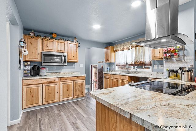 306 E PERSHING BLVD, Cheyenne, WY 82001