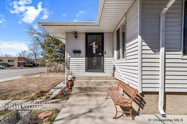 306 E PERSHING BLVD, Cheyenne, WY 82001