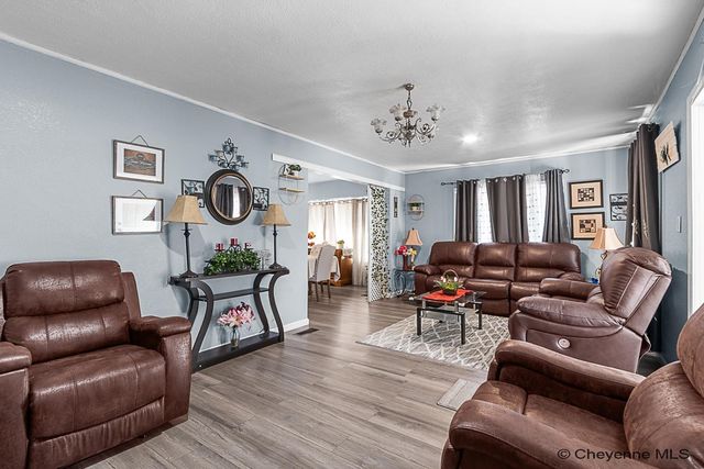 306 E PERSHING BLVD, Cheyenne, WY 82001