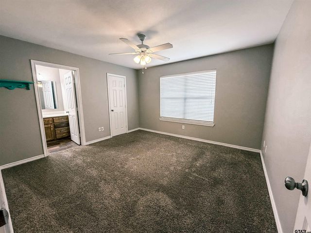 106 Westpark St, Pittsburg, TX 75686