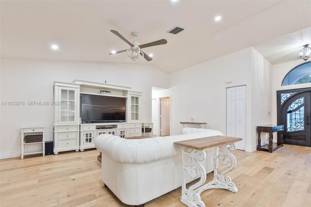 27260 SW 167th Ct, Homestead, FL 33031