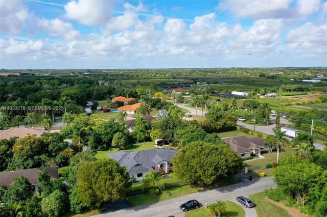 27260 SW 167th Ct, Homestead, FL 33031