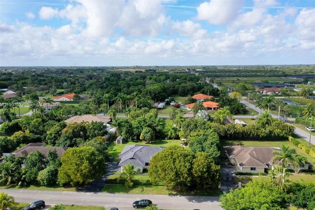 27260 SW 167th Ct, Homestead, FL 33031