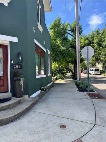 201 Brown Street, Dayton, OH 45402