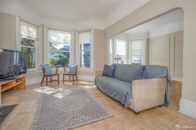 1454 Waller Street, San Francisco, CA 94117