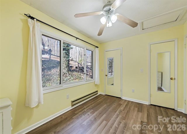 662 Locust Drive, Maggie Valley, NC 28751