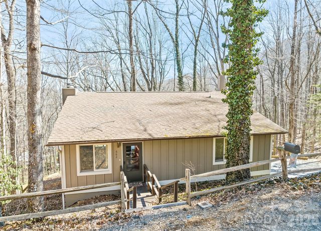 662 Locust Drive, Maggie Valley, NC 28751