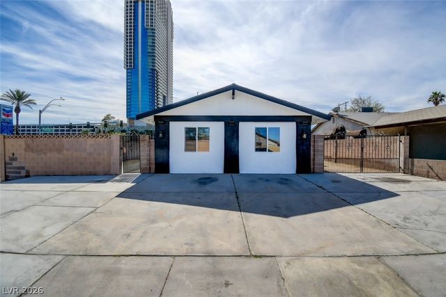 4401 Via Torino, Las Vegas, NV 89103