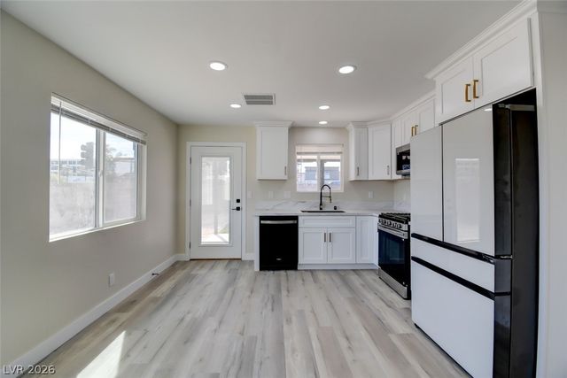 4401 Via Torino, Las Vegas, NV 89103