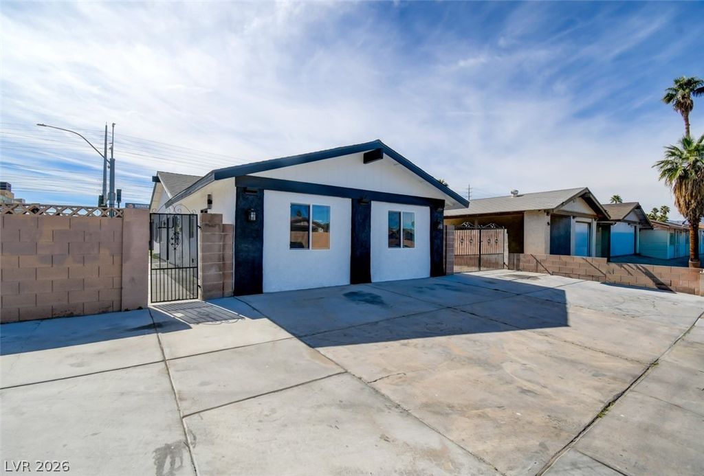 4401 Via Torino, Las Vegas, NV 89103