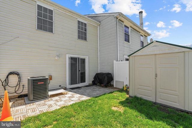 175 VILLA KNOLL CT, Sicklerville, NJ 08081