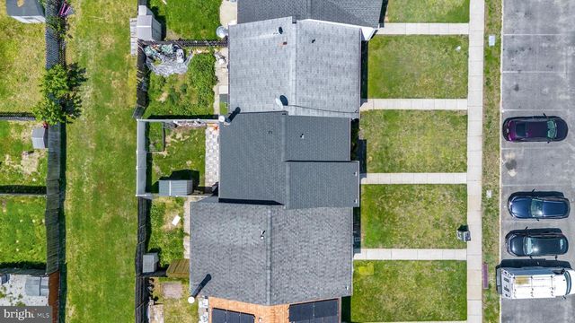 175 VILLA KNOLL CT, Sicklerville, NJ 08081