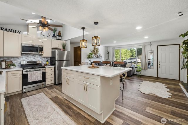 21709 121st Street Ct E, Bonney Lake, WA 98391