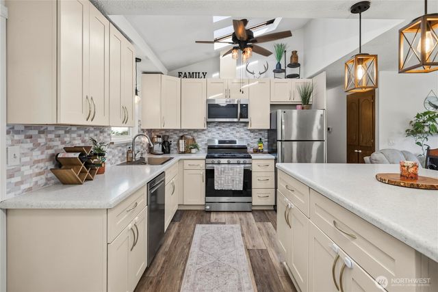 21709 121st Street Ct E, Bonney Lake, WA 98391