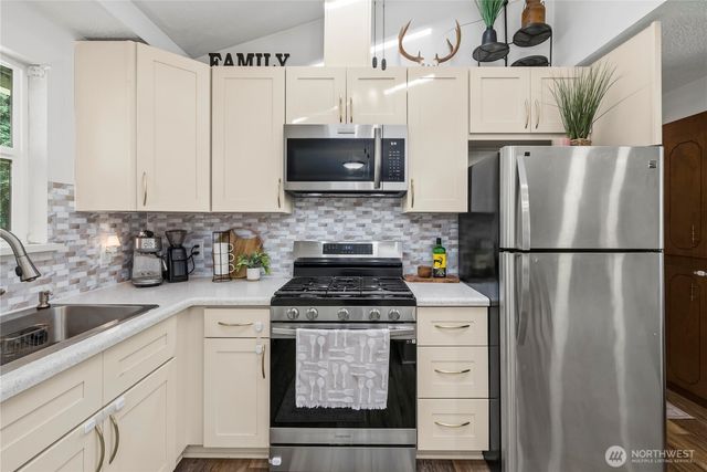21709 121st Street Ct E, Bonney Lake, WA 98391