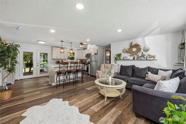 21709 121st Street Ct E, Bonney Lake, WA 98391