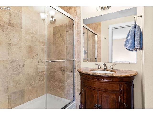 2788 CHAD Dr, Eugene, OR 97408