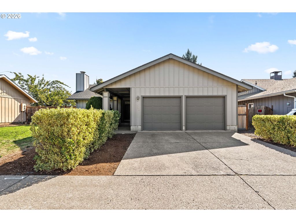 2788 CHAD Dr, Eugene, OR 97408