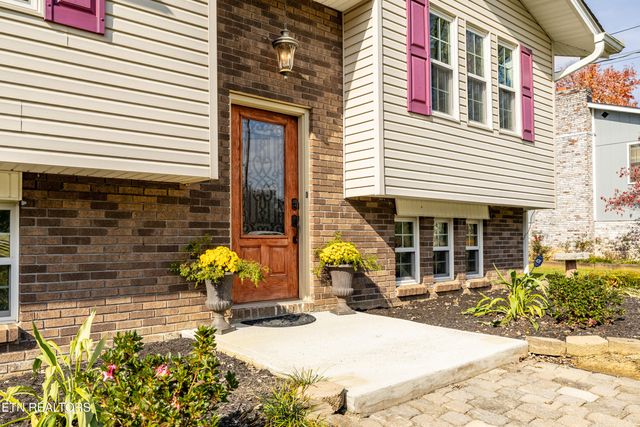 401 Cash Rd, Knoxville, TN 37924