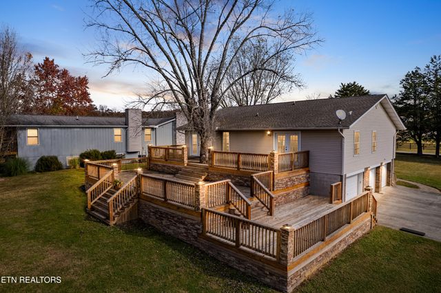 401 Cash Rd, Knoxville, TN 37924