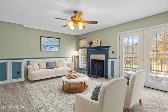 401 Cash Rd, Knoxville, TN 37924