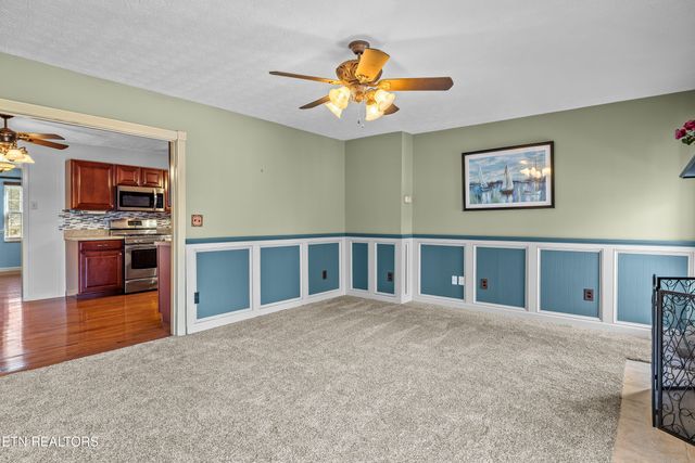 401 Cash Rd, Knoxville, TN 37924