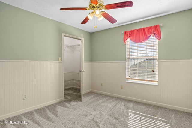 401 Cash Rd, Knoxville, TN 37924