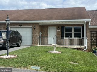 236 WINDING OAK DR, Hagerstown, MD 21740