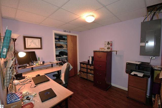 206 W Carpenter Street, Charlevoix, MI 49720