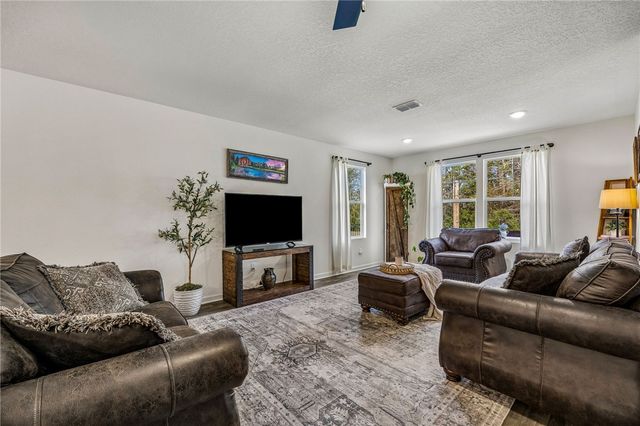 229 Edgewater Drive, St Marys, GA 31558