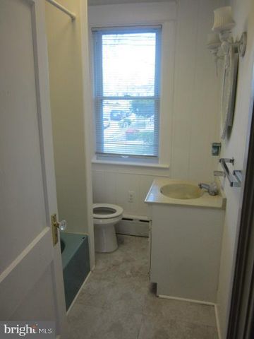 619 BAILY RD, Lansdowne, PA 19050
