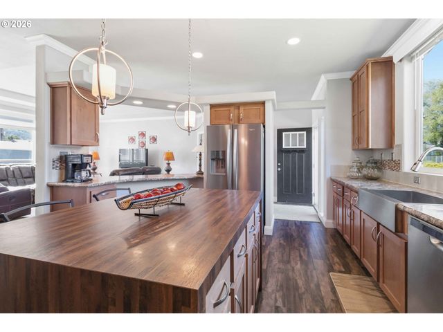 414 JACKSON St, Ryderwood, WA 98581