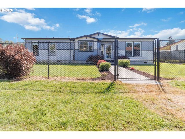 414 JACKSON St, Ryderwood, WA 98581