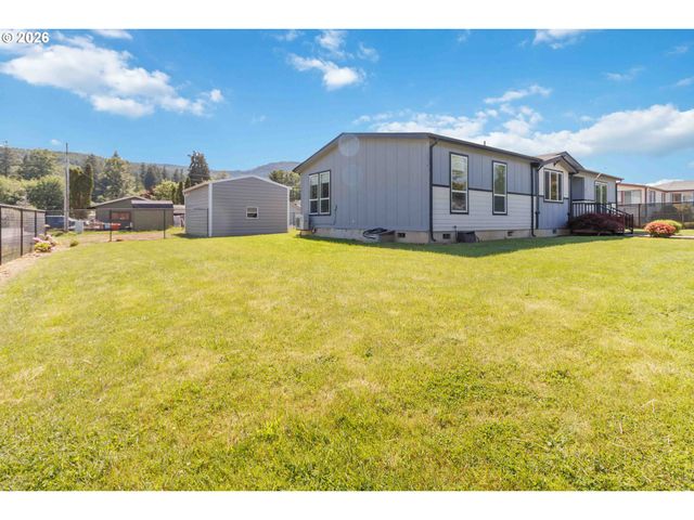 414 JACKSON St, Ryderwood, WA 98581