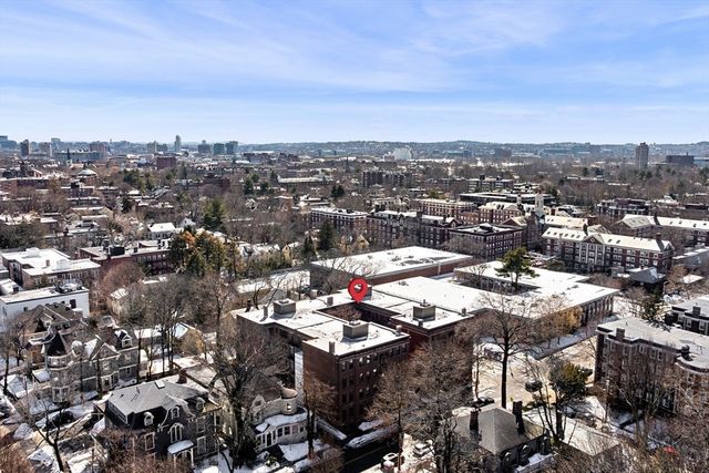 42 Linnaean St 15, Cambridge, MA 02138