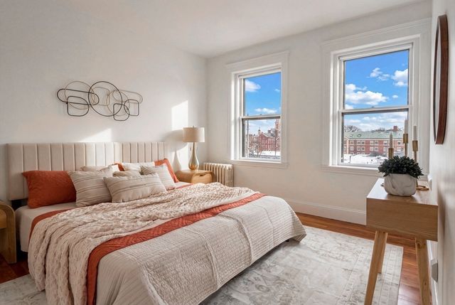 42 Linnaean St 15, Cambridge, MA 02138