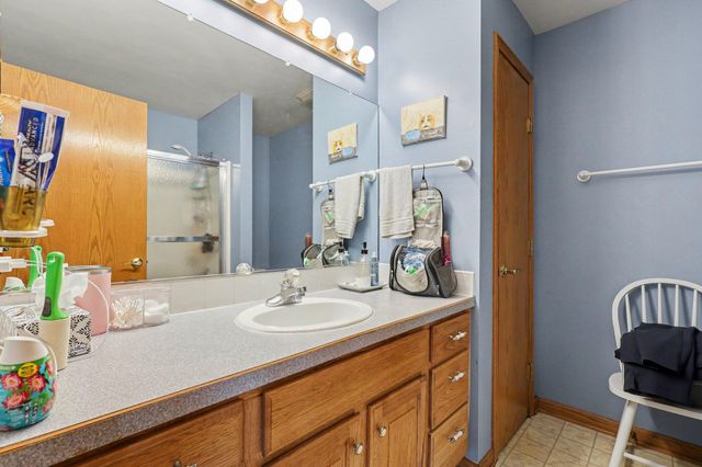 3694 142nd Avenue, Holland, MI 49424