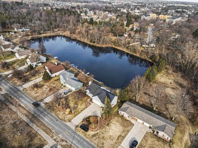 3694 142nd Avenue, Holland, MI 49424